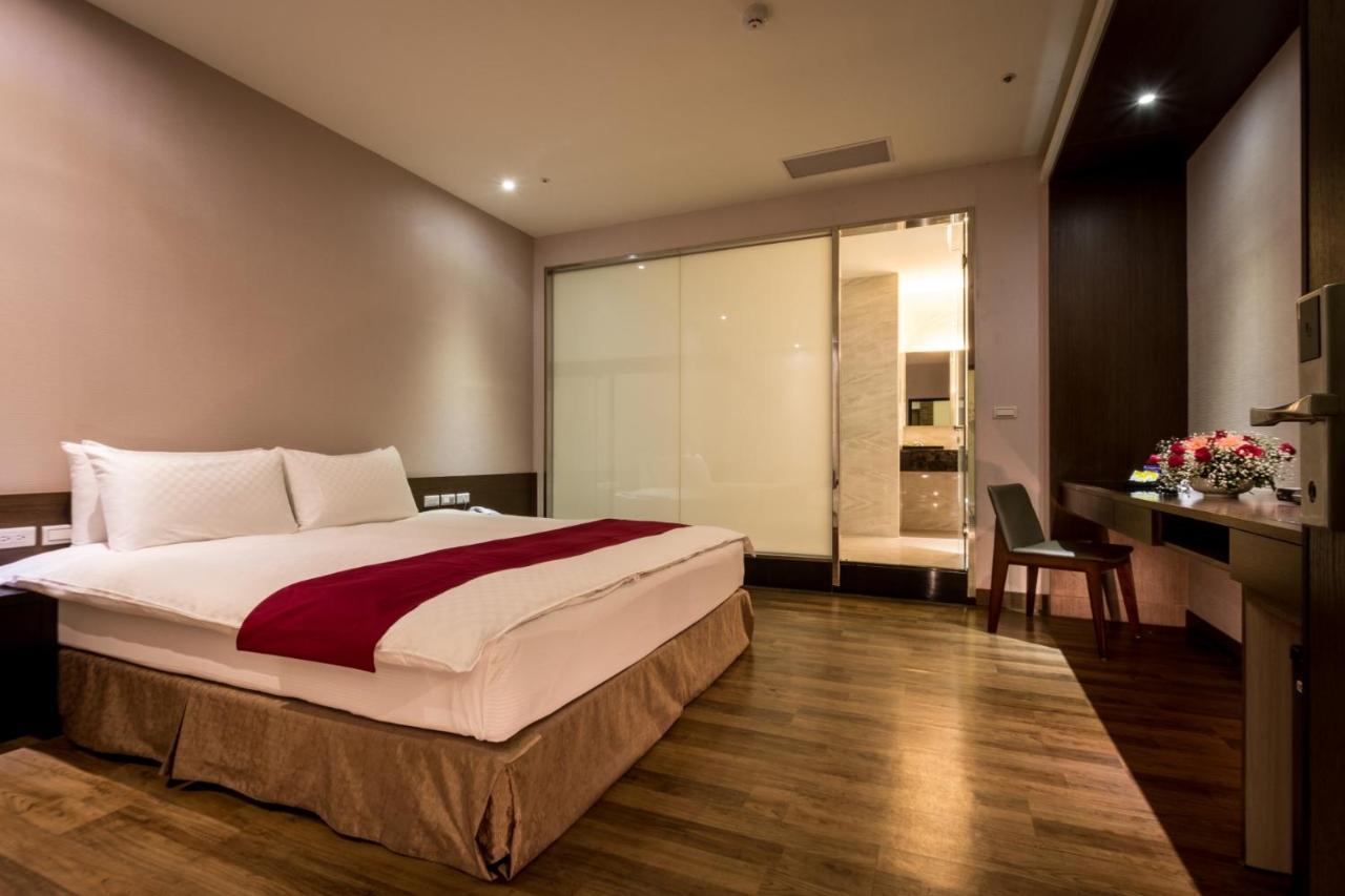 Jai Chateau Hotels & Hostels Ταϊνάν Εξωτερικό φωτογραφία